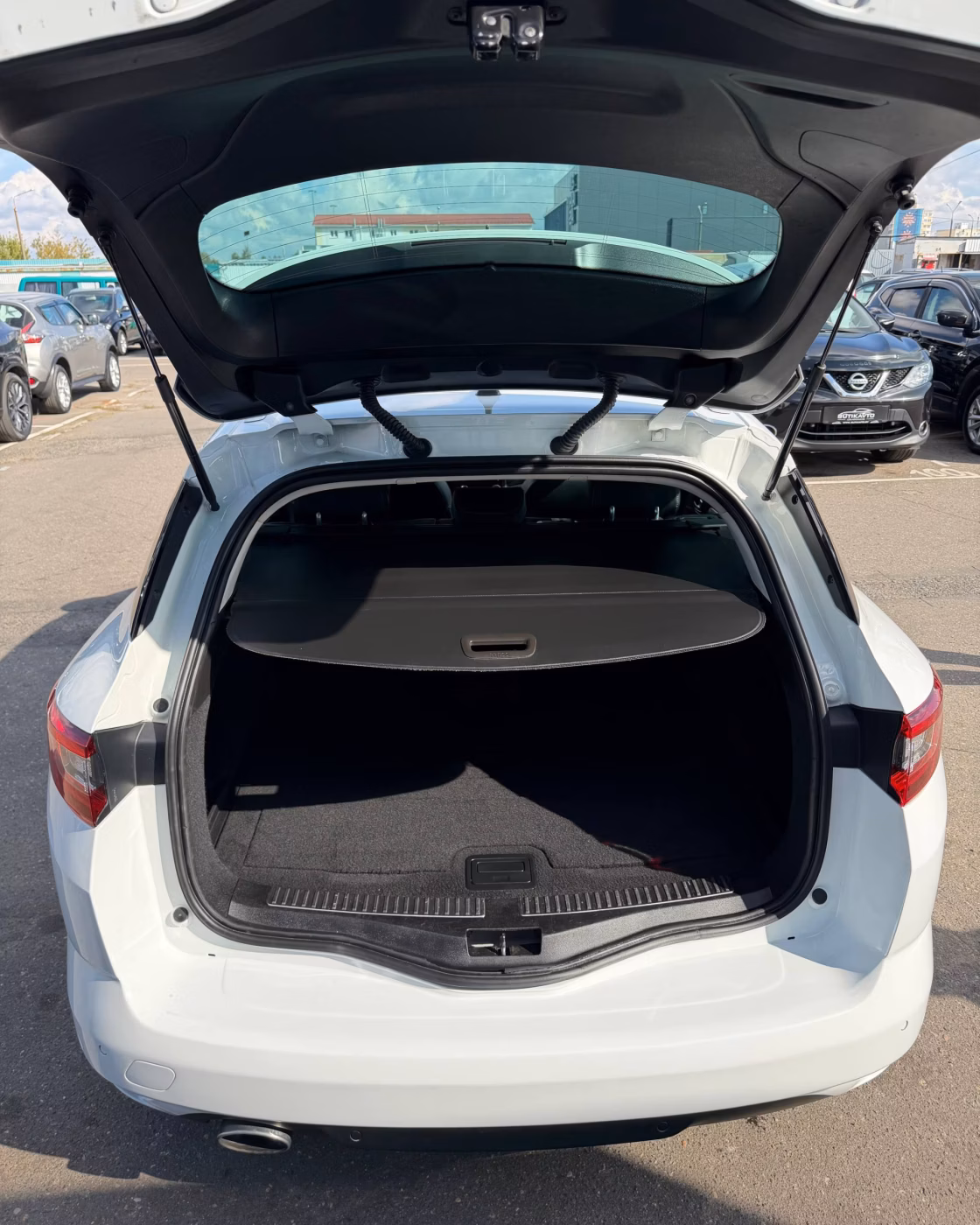Renault Megane фото 13