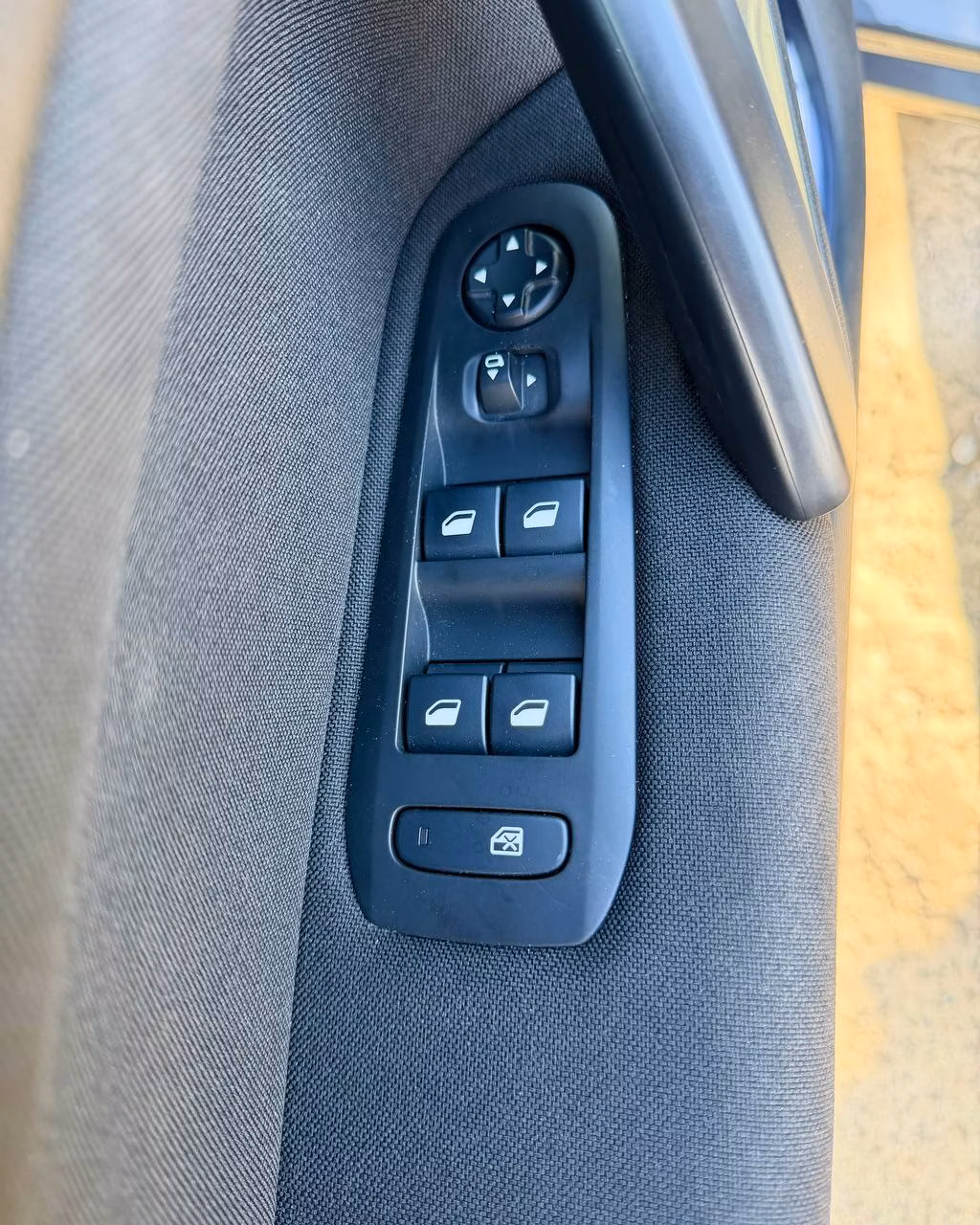 Peugeot 308 фото 16