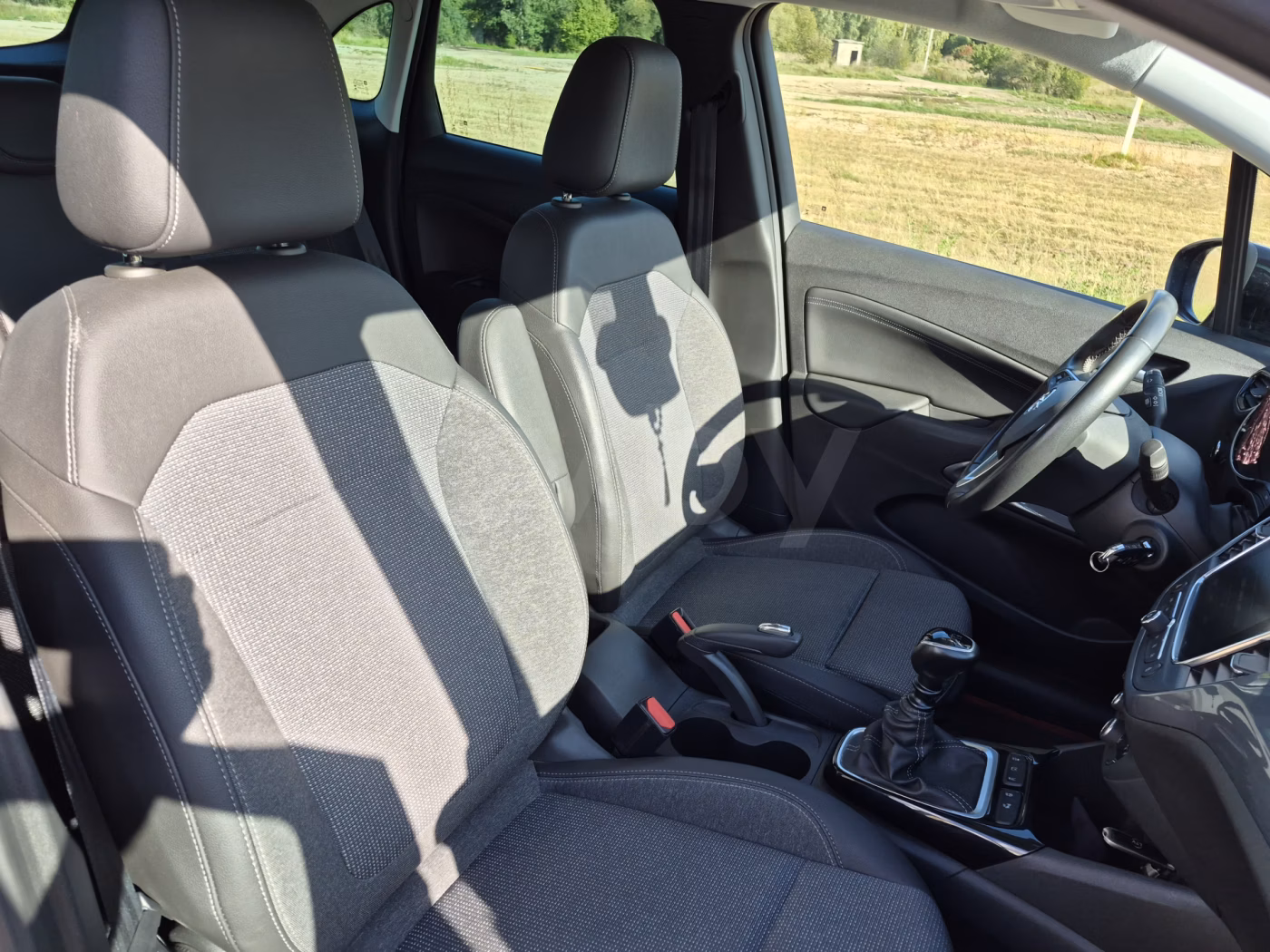 Opel Crossland X фото 11