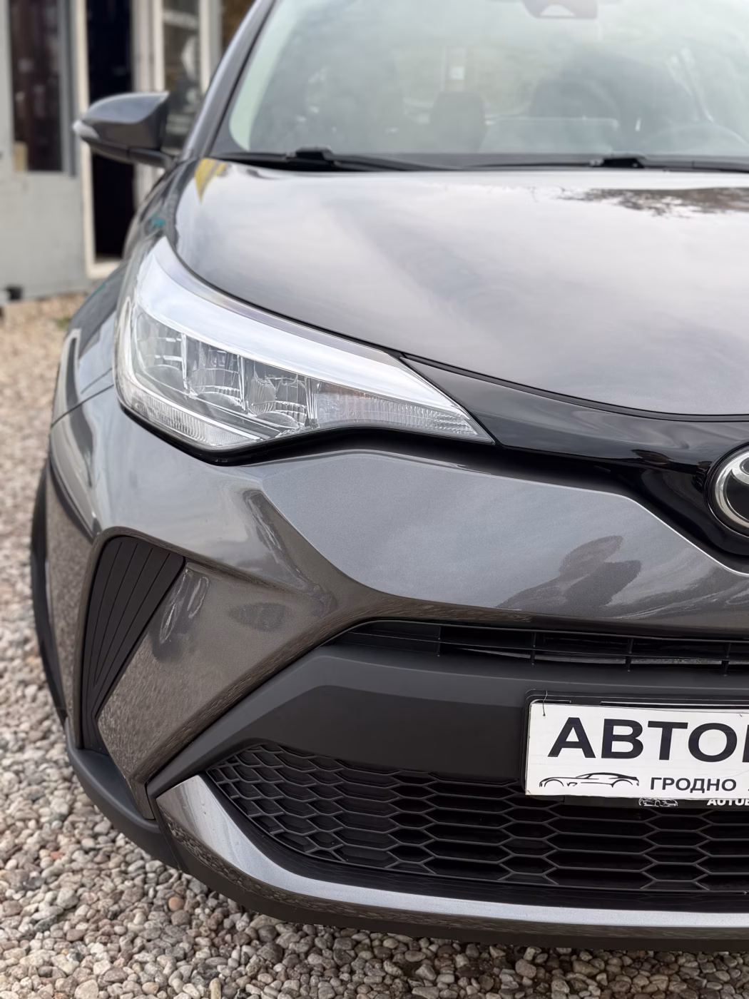 Toyota C-HR фото 7