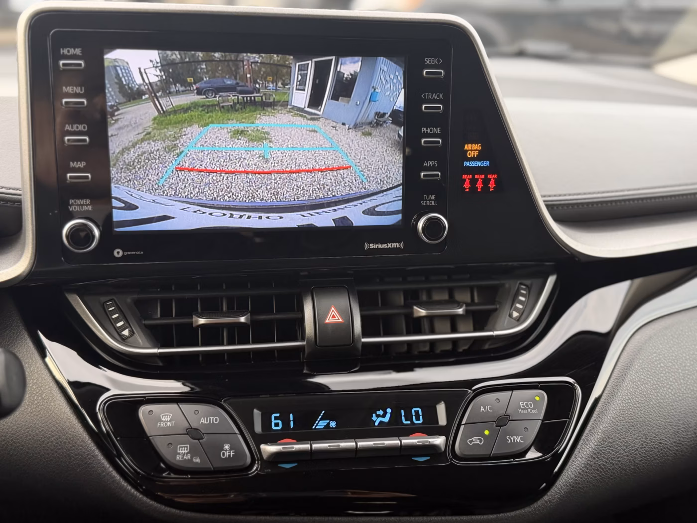 Toyota C-HR фото 19