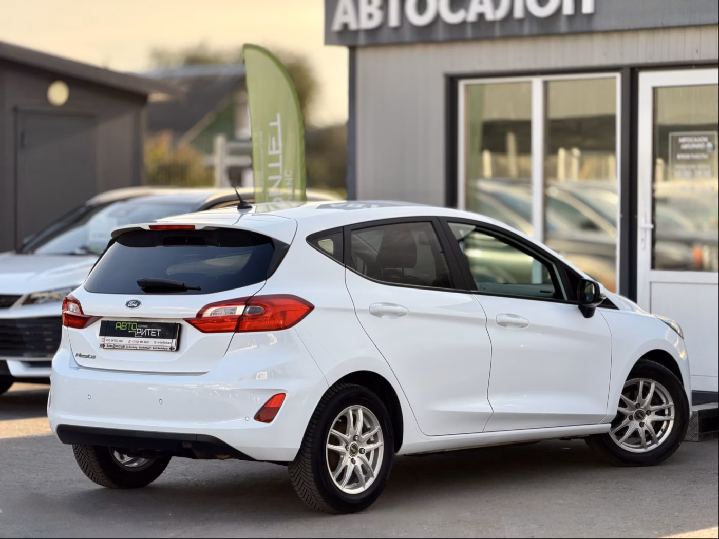 Ford Fiesta фото 7