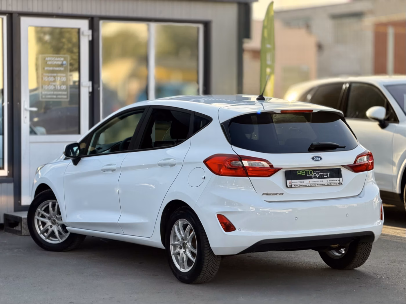 Ford Fiesta фото 9