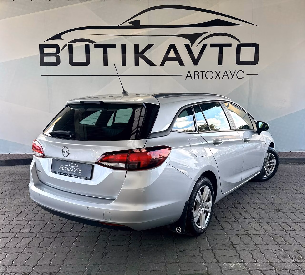 Opel Astra фото 7