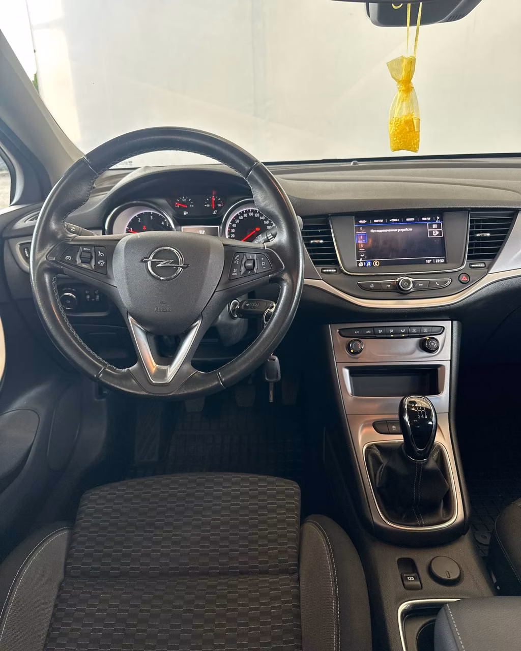 Opel Astra фото 11