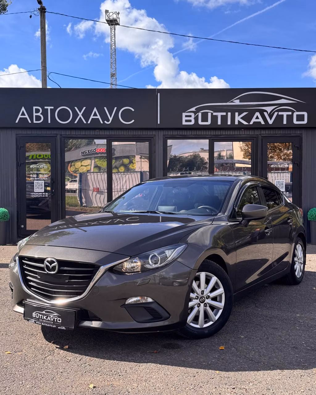 Mazda 3 фото 3