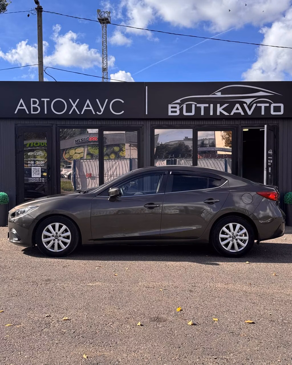 Mazda 3 фото 8