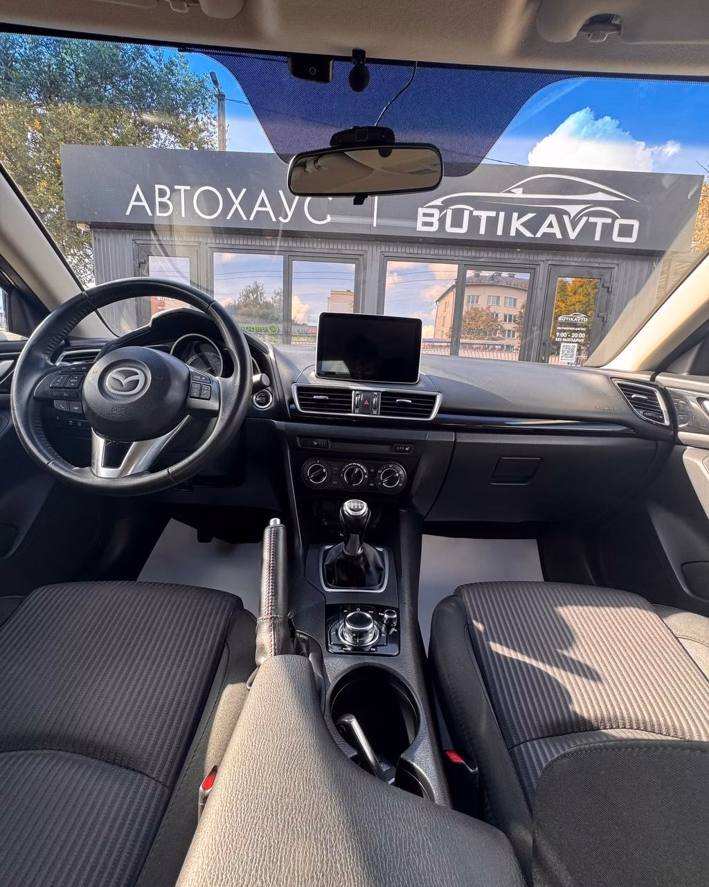 Mazda 3 фото 13