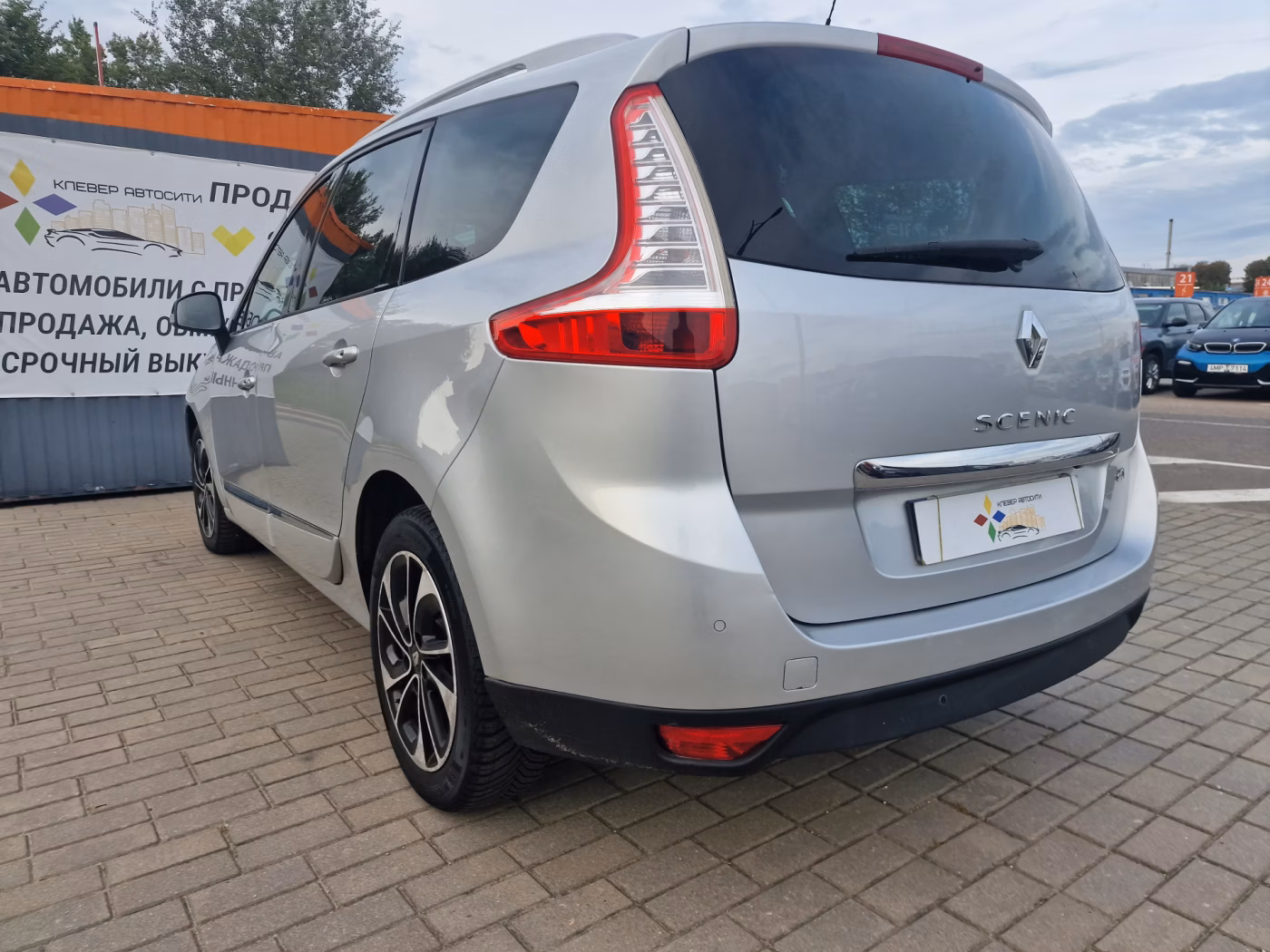 Renault Grand Scenic фото 6