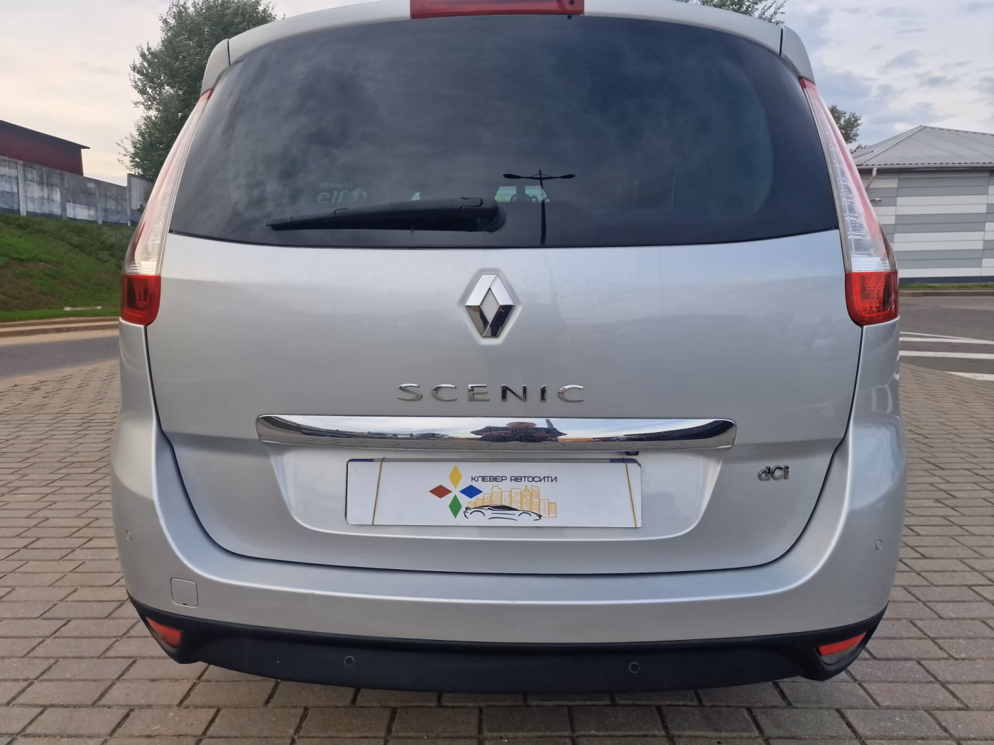 Renault Grand Scenic фото 7