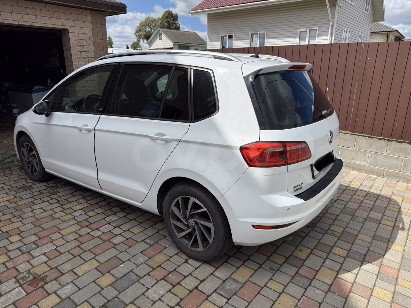 Volkswagen Golf Sportsvan фото 2