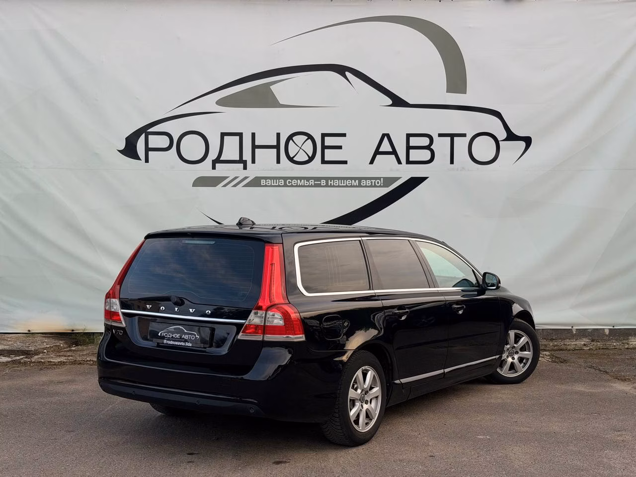 Volvo V70 фото 6