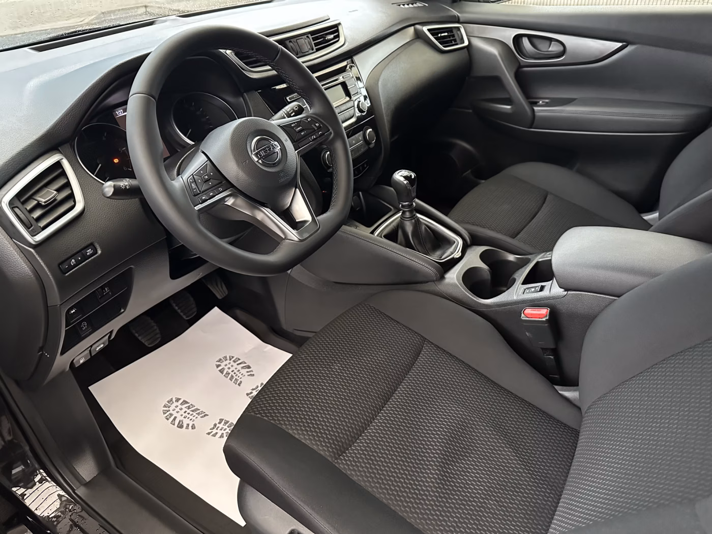 Nissan Qashqai фото 8
