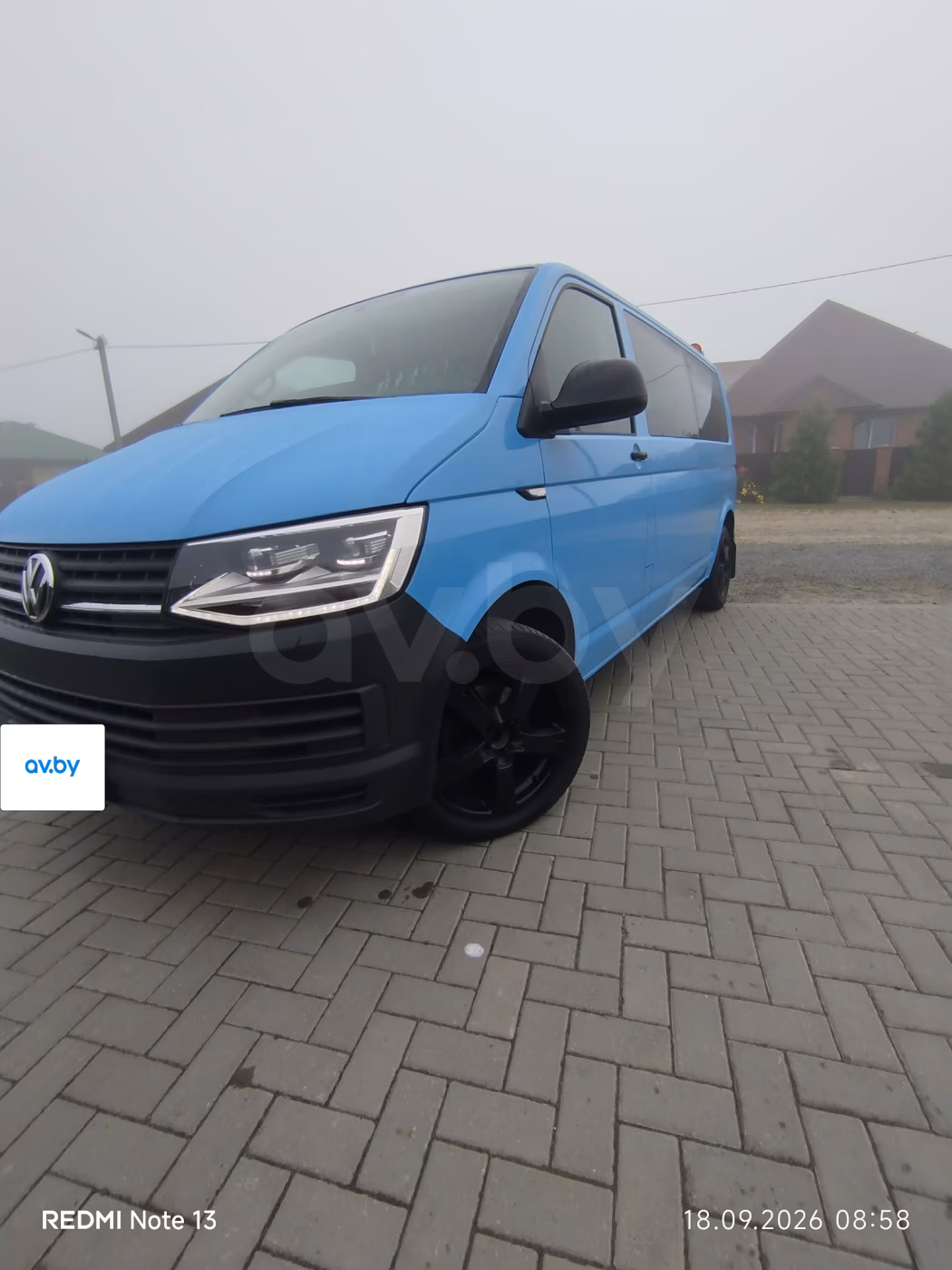 Volkswagen Caravelle