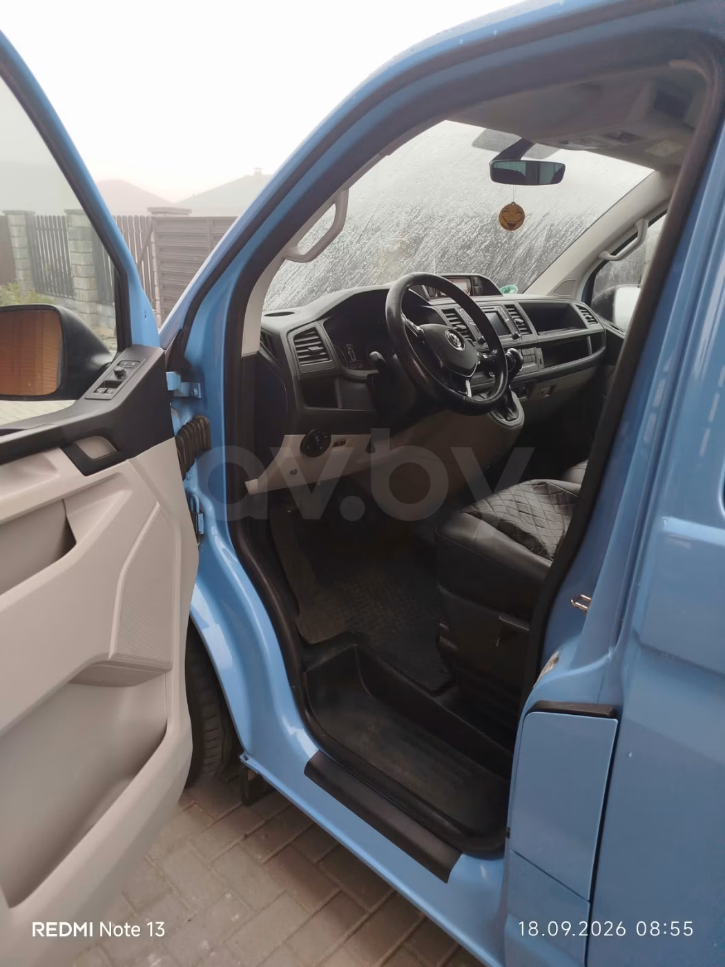 Volkswagen Caravelle фото 9