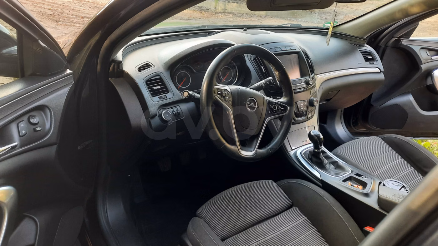 Opel Insignia фото 4