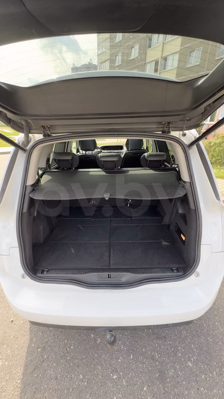 Citroen C4 Grand Picasso фото 12