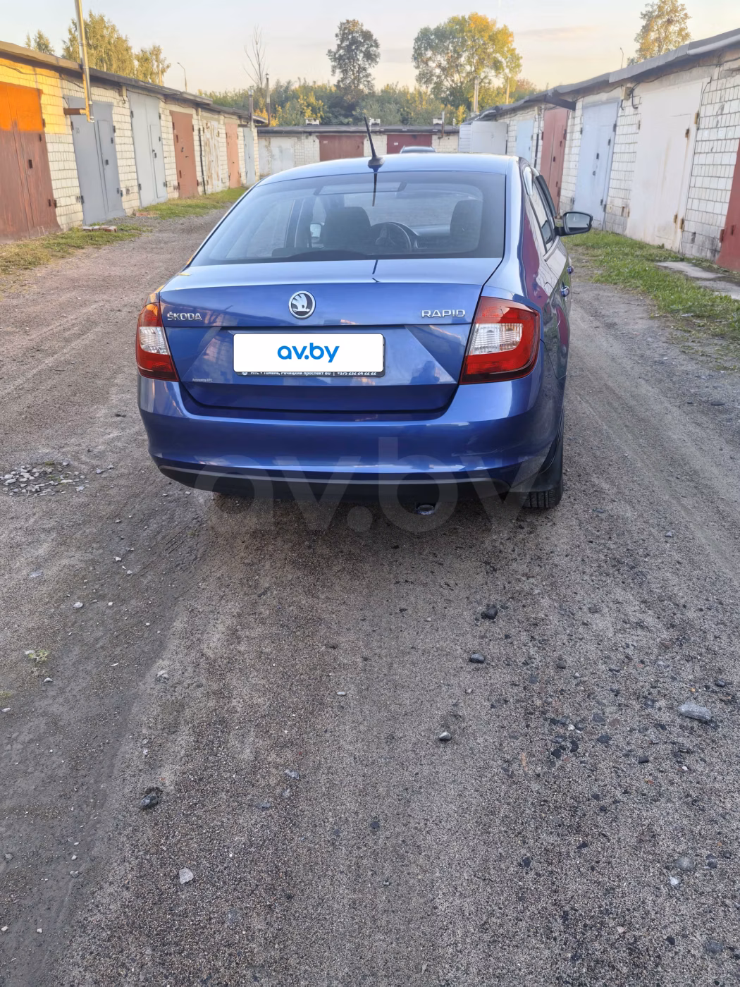 Skoda Rapid фото 4