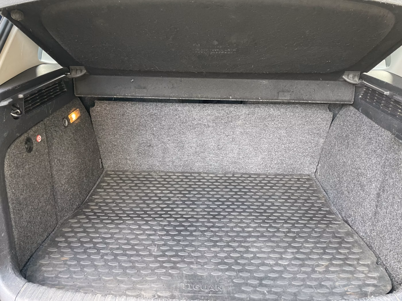 Volkswagen Tiguan фото 8