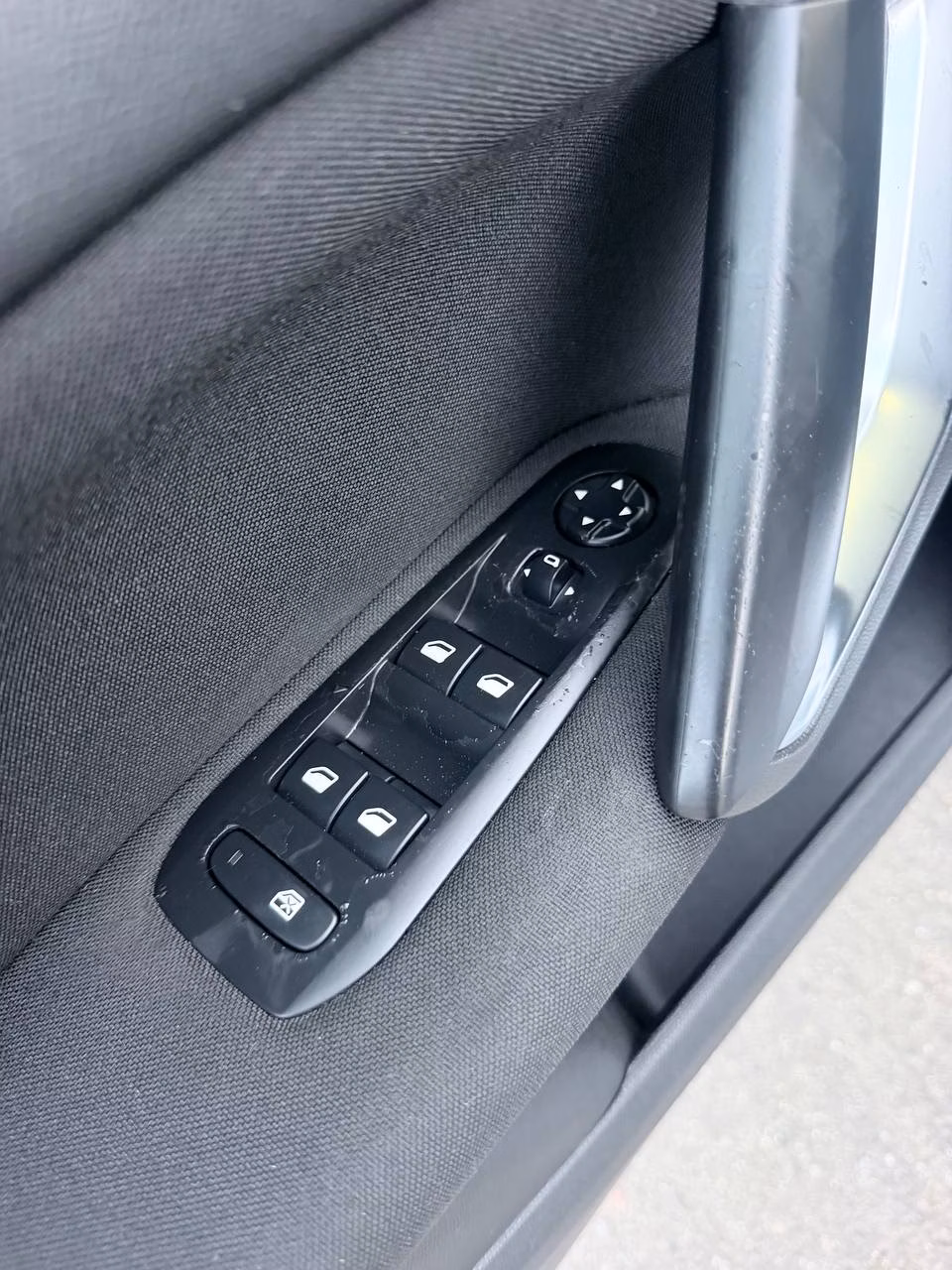 Peugeot 308 фото 11