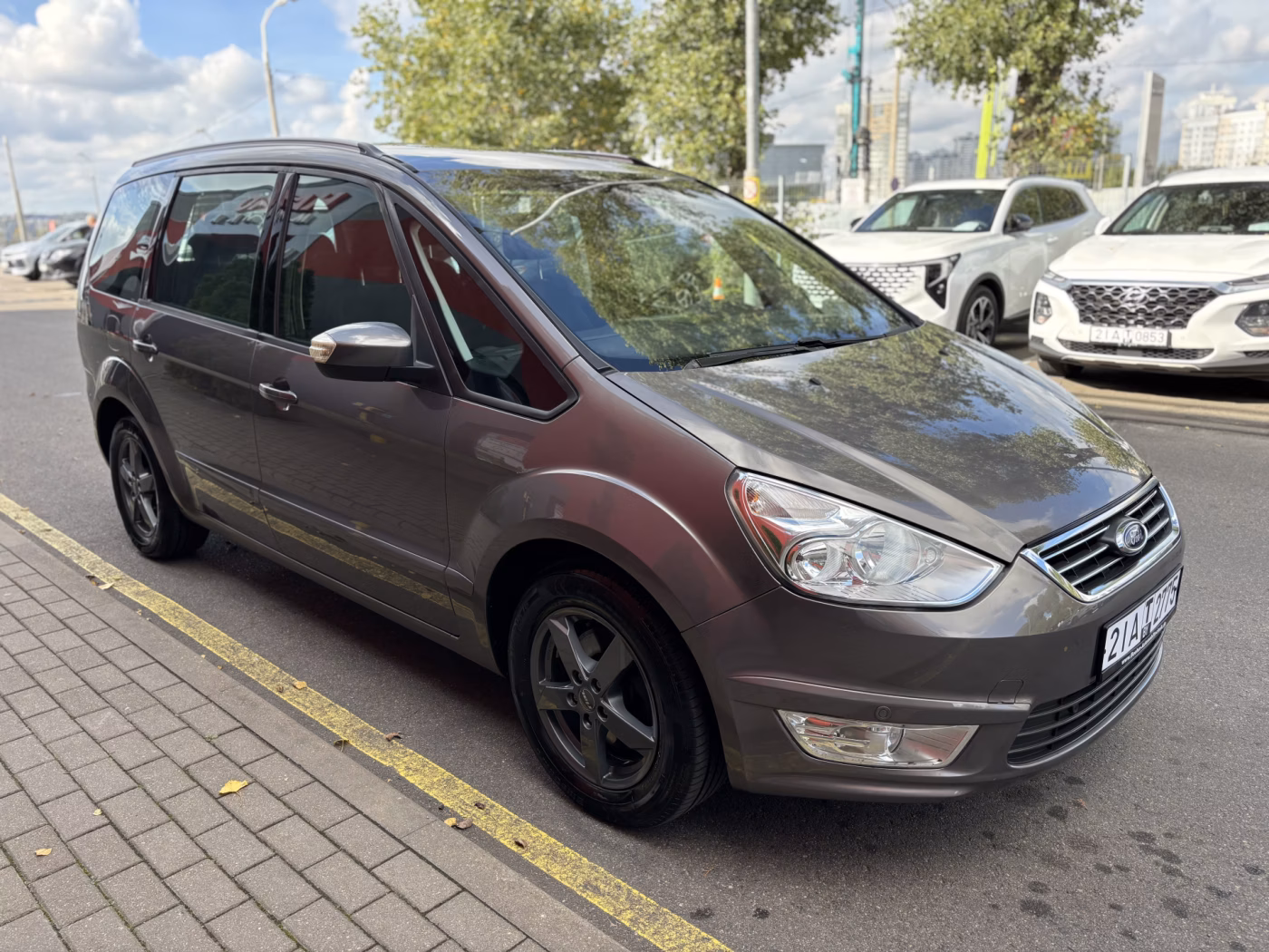 Ford Galaxy фото 4