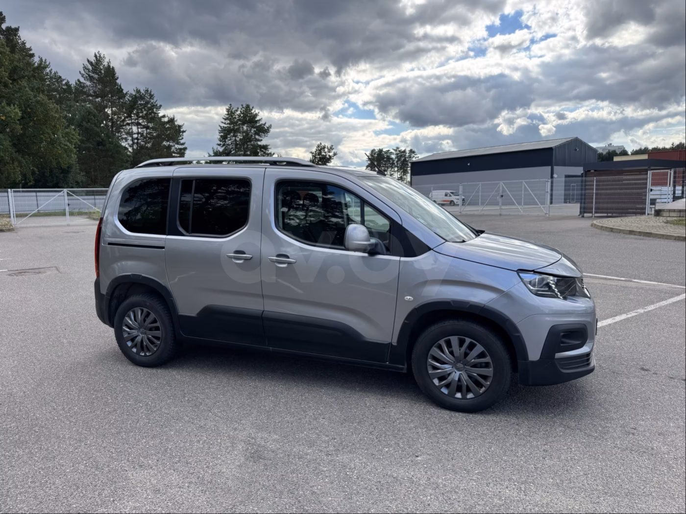 Peugeot Rifter фото 6