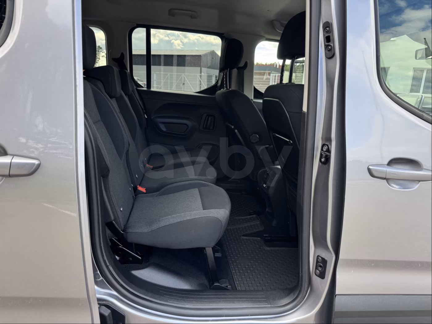 Peugeot Rifter фото 14