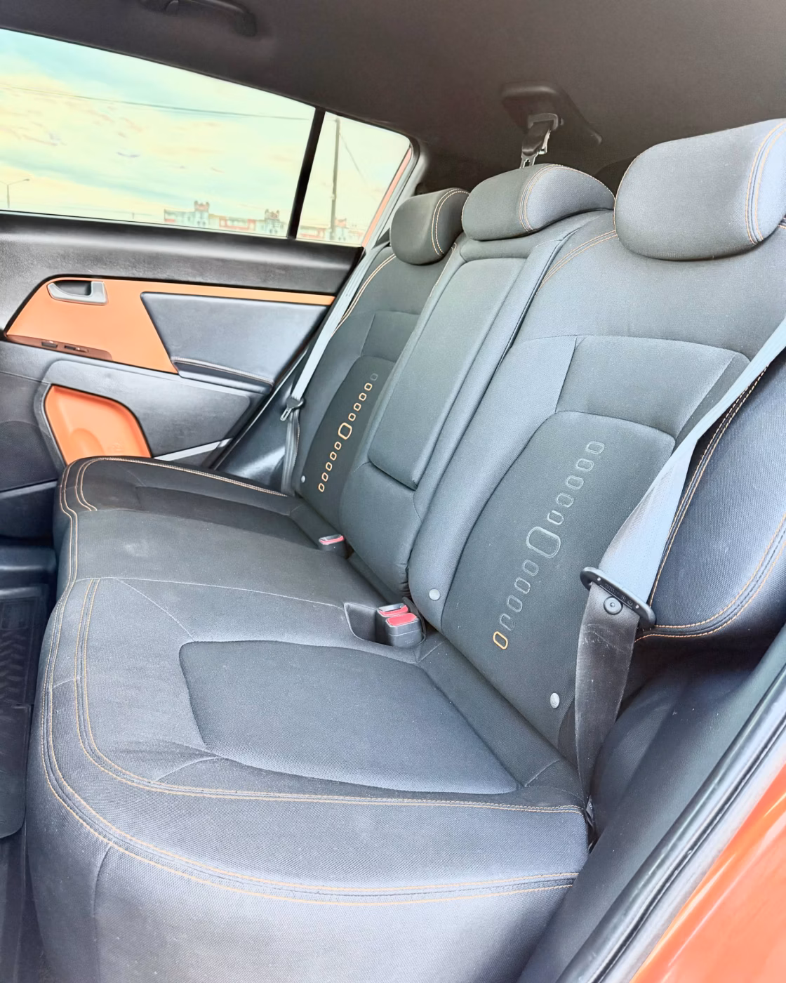 Kia Sportage фото 12