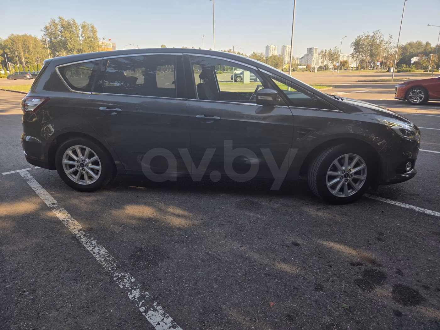 Ford S-MAX фото 3