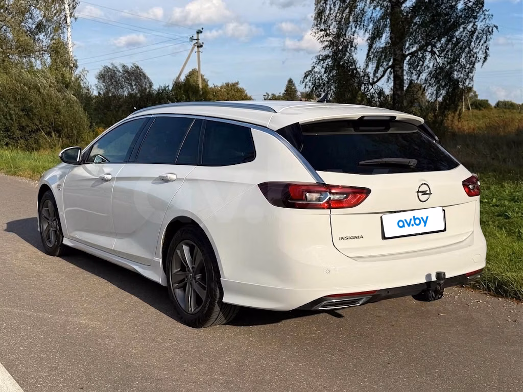 Opel Insignia фото 4
