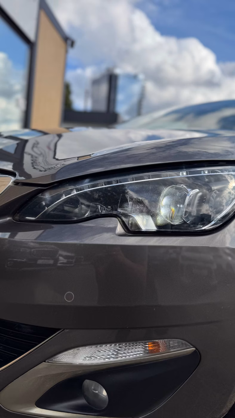 Peugeot 308 фото 9