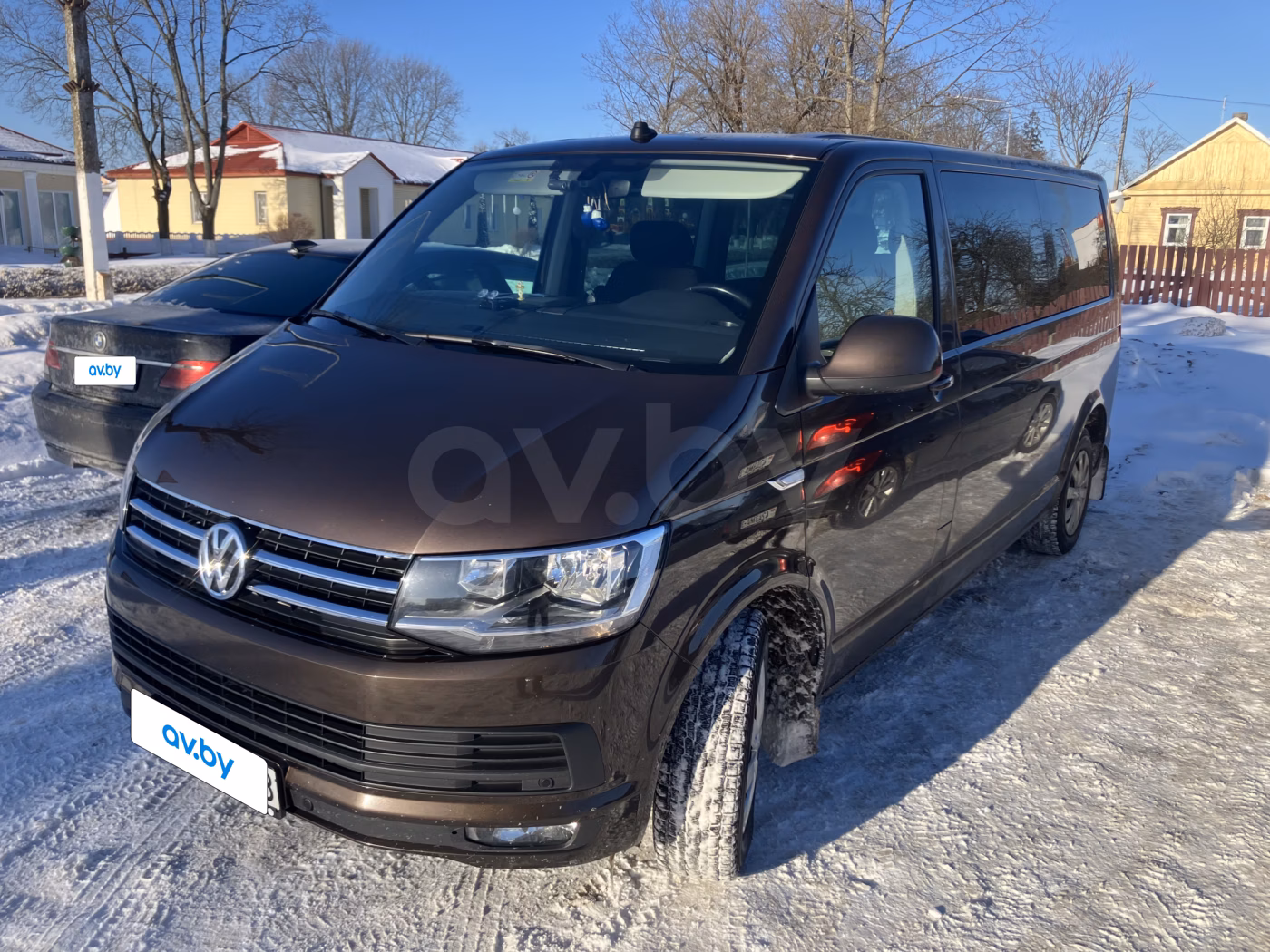 Volkswagen Caravelle фото 3