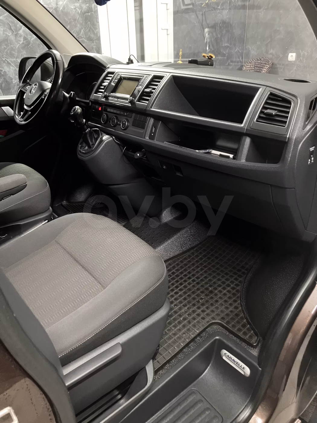 Volkswagen Caravelle фото 5