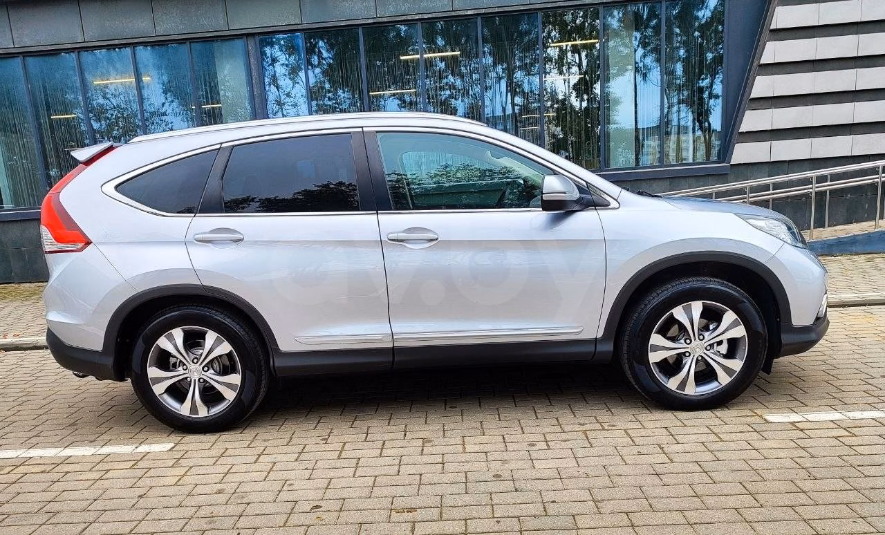 Honda CR-V фото 6