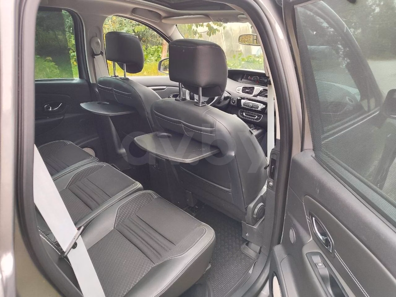 Renault Grand Scenic фото 11