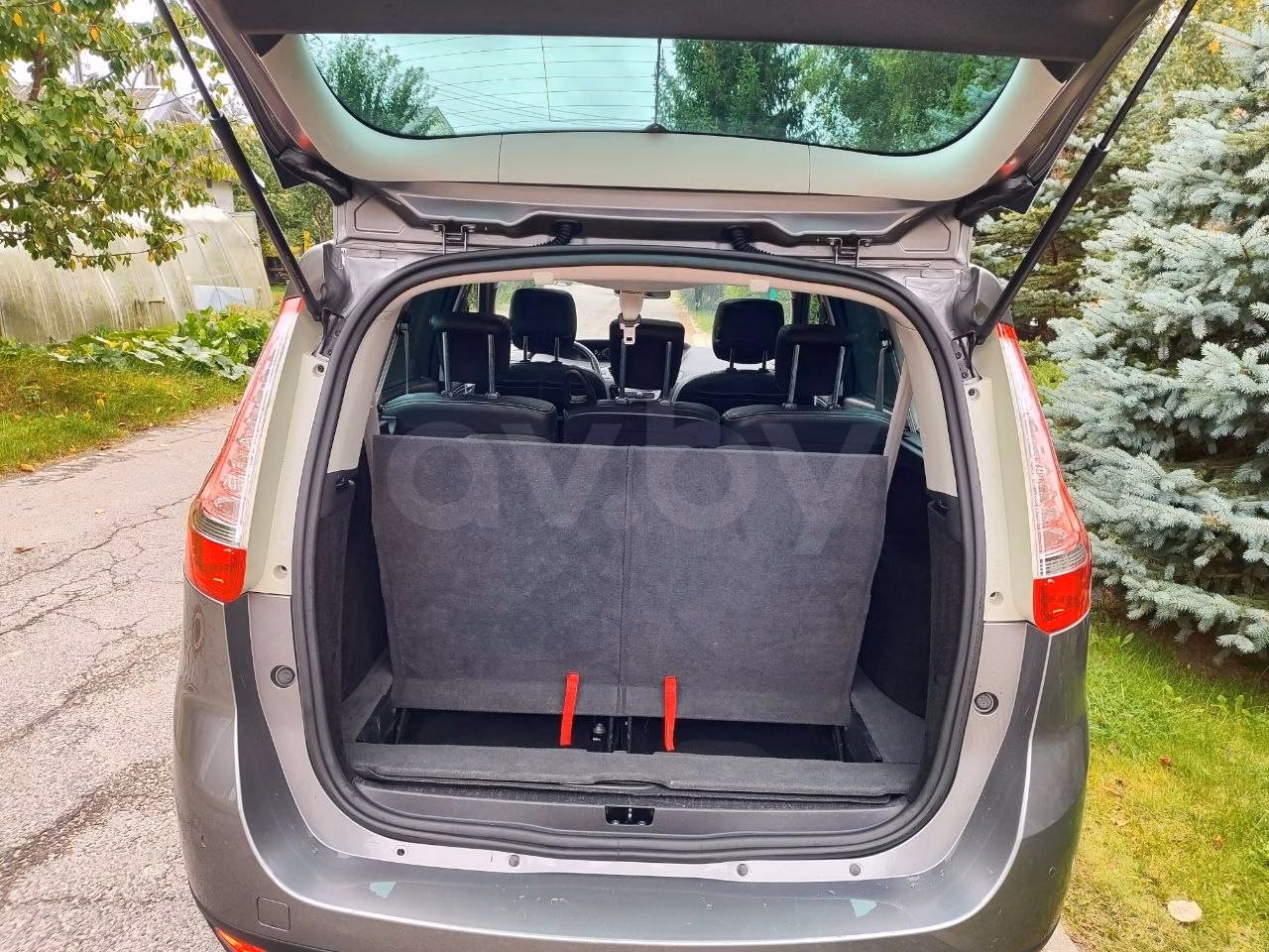 Renault Grand Scenic фото 13