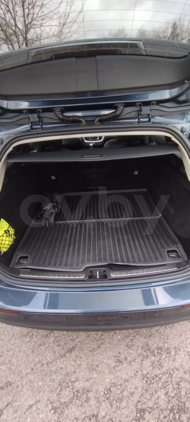 Volvo V60 фото 10