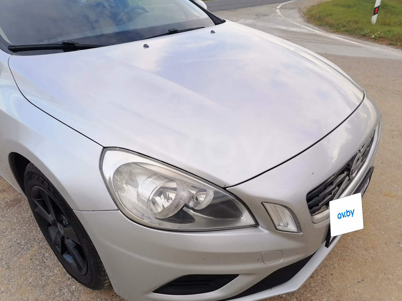 Volvo S60 фото 9