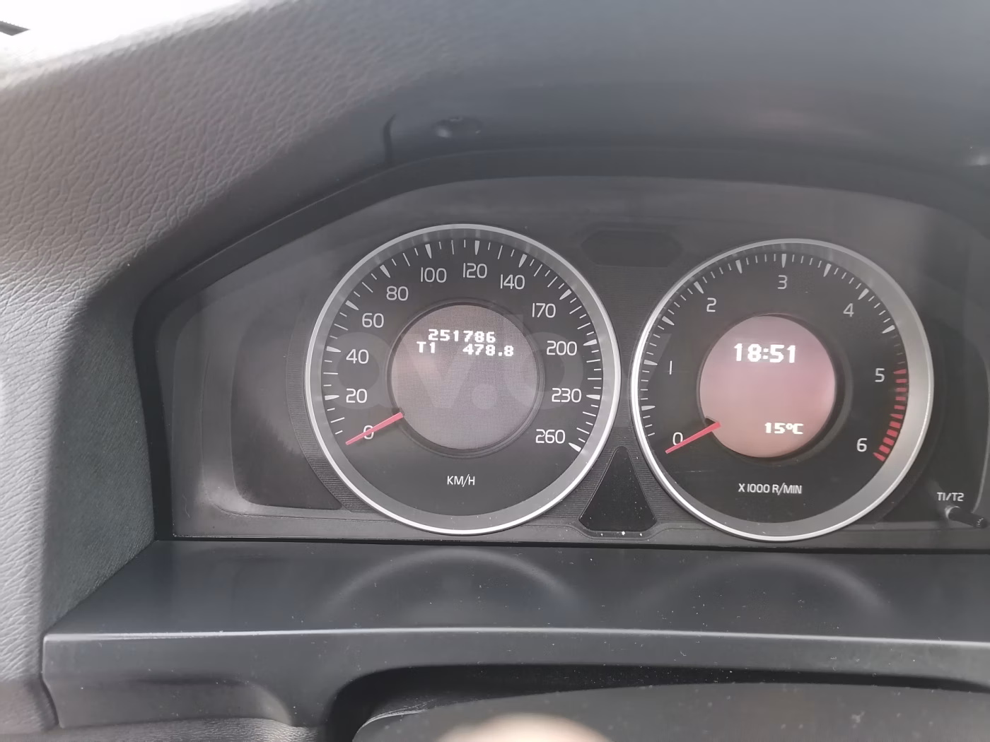Volvo S60 фото 14