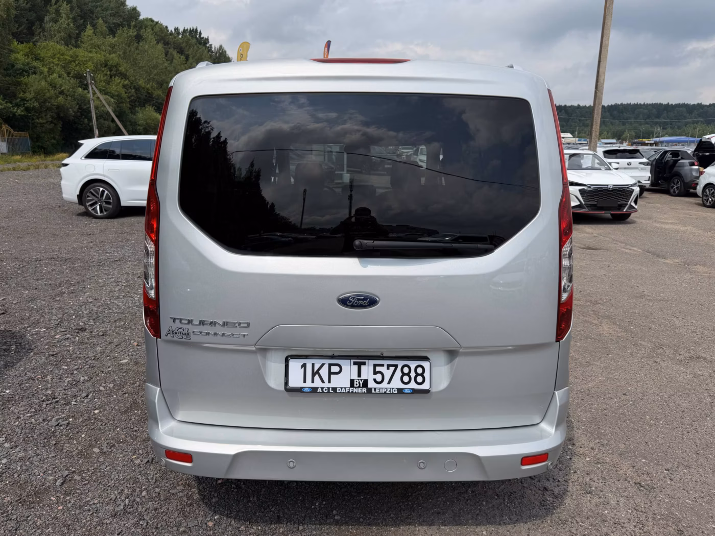 Ford Tourneo Connect фото 12