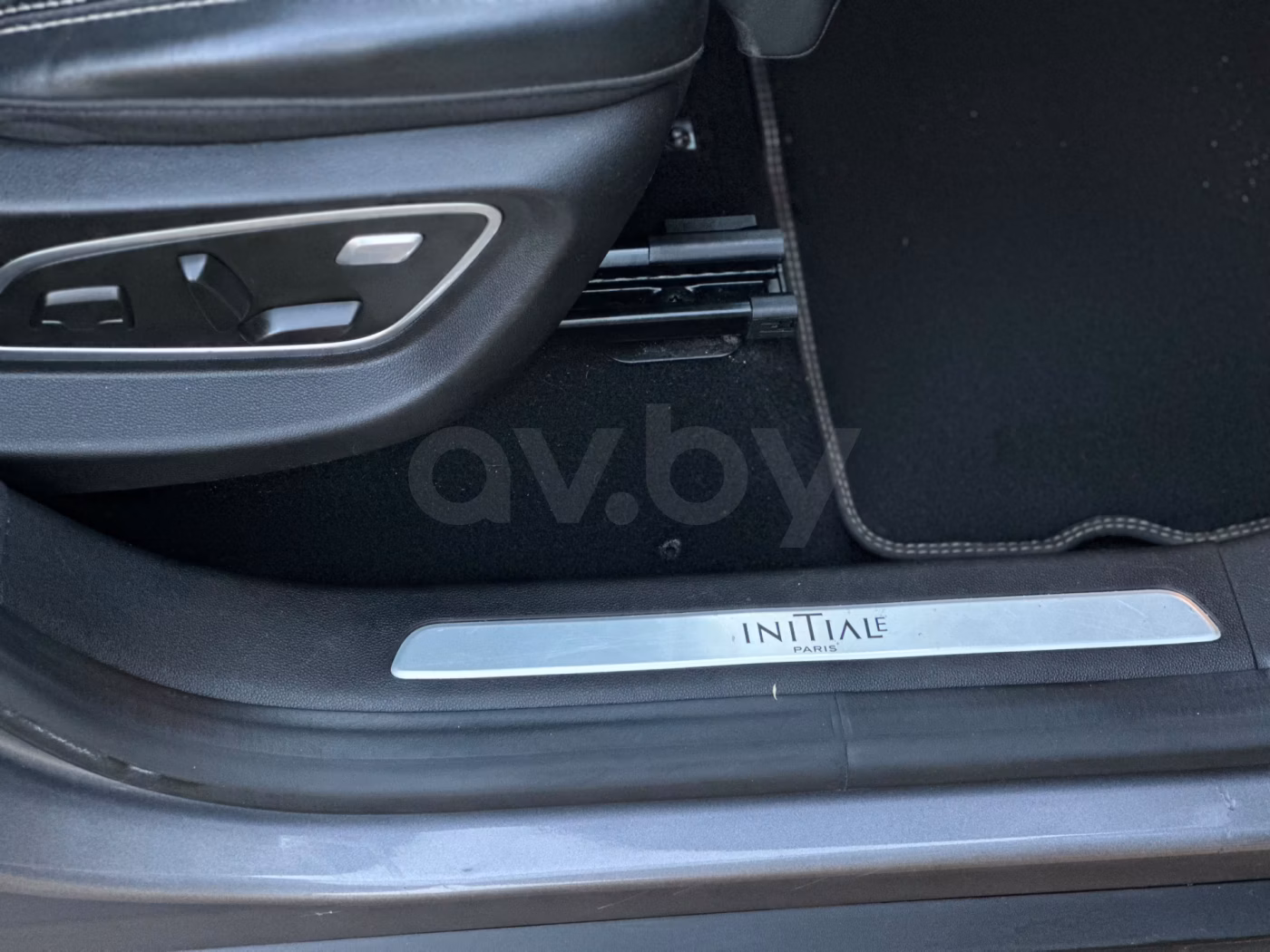 Renault Grand Scenic фото 17