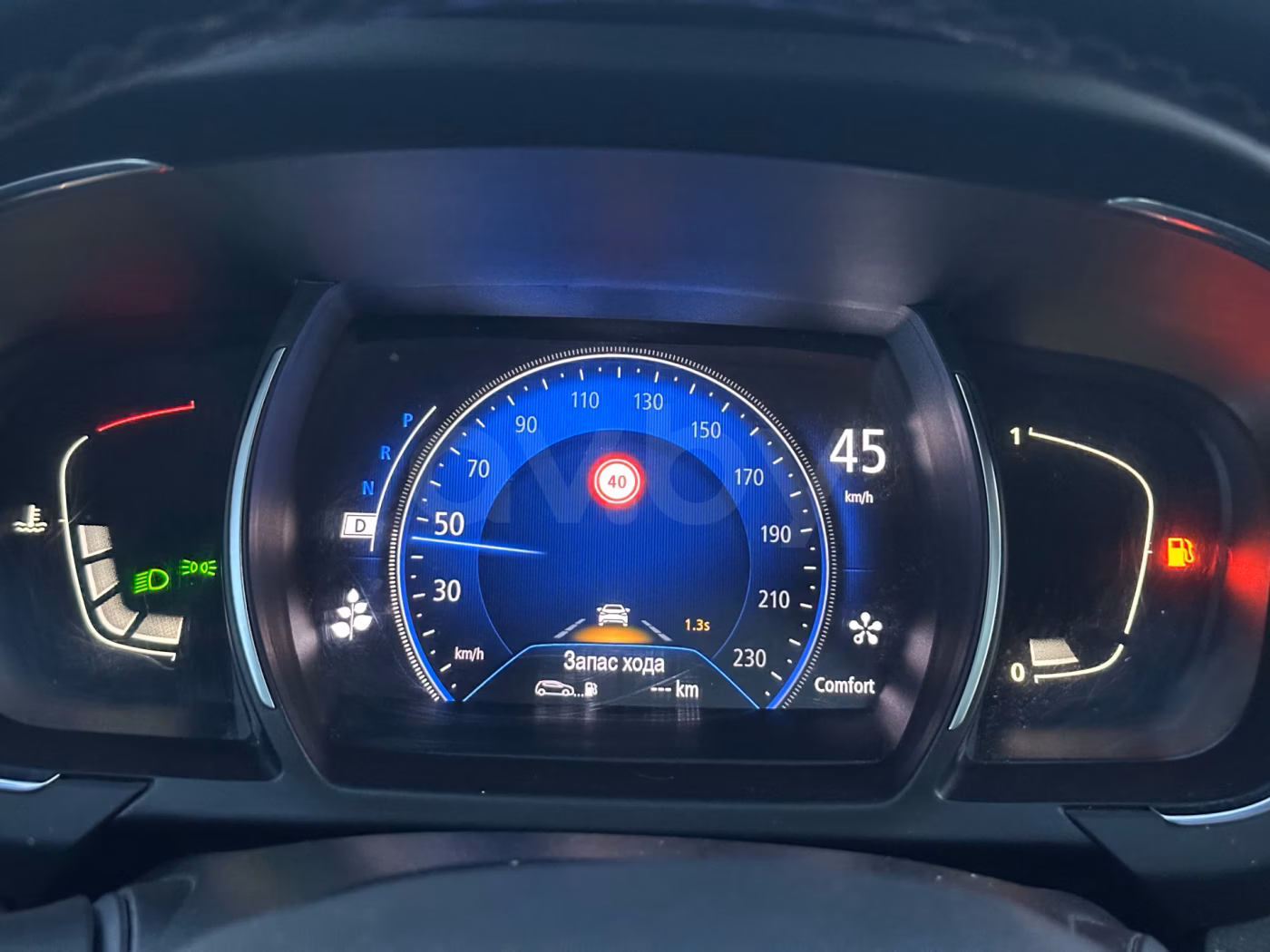 Renault Grand Scenic фото 20