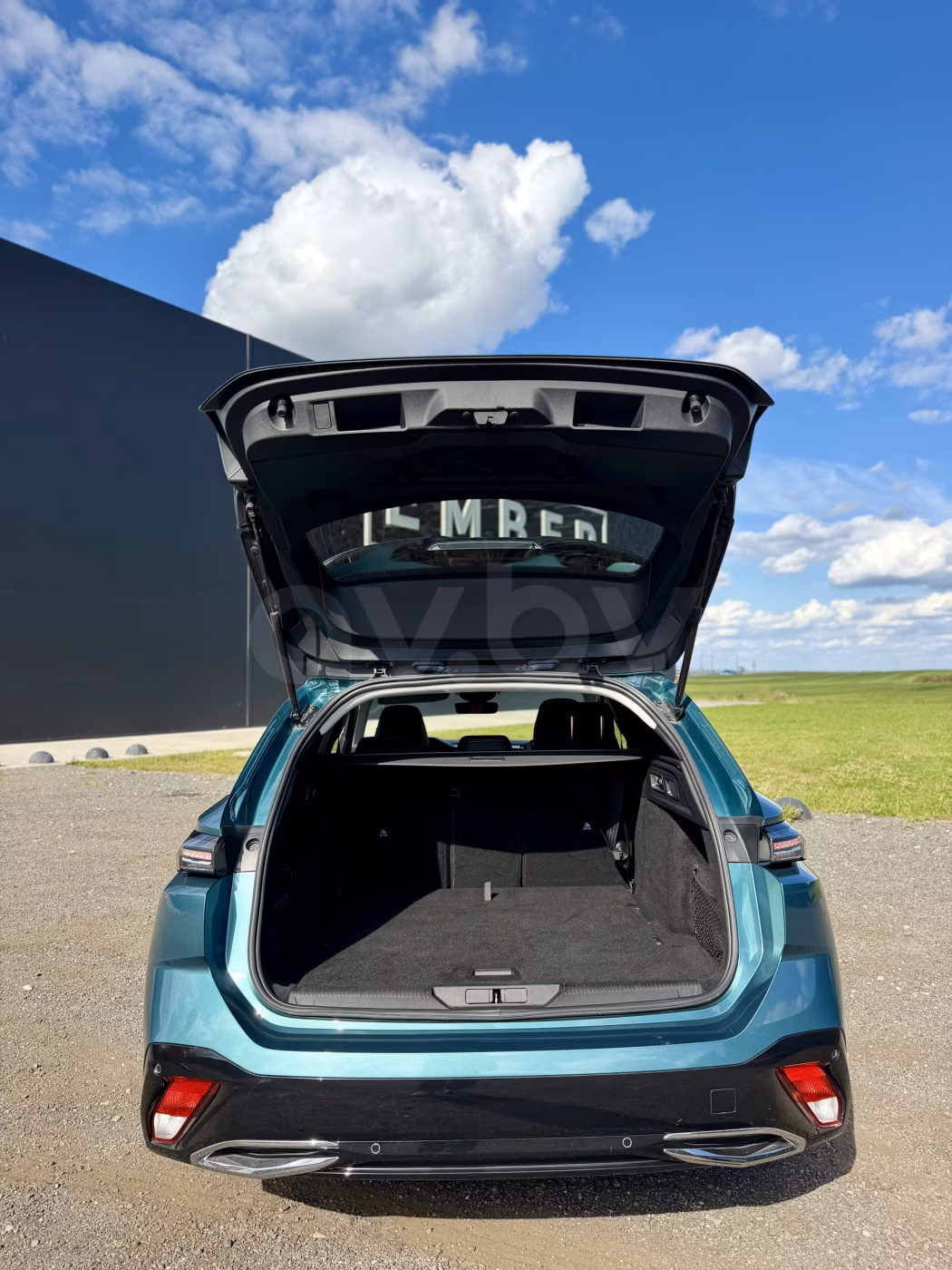 Peugeot 308 фото 3