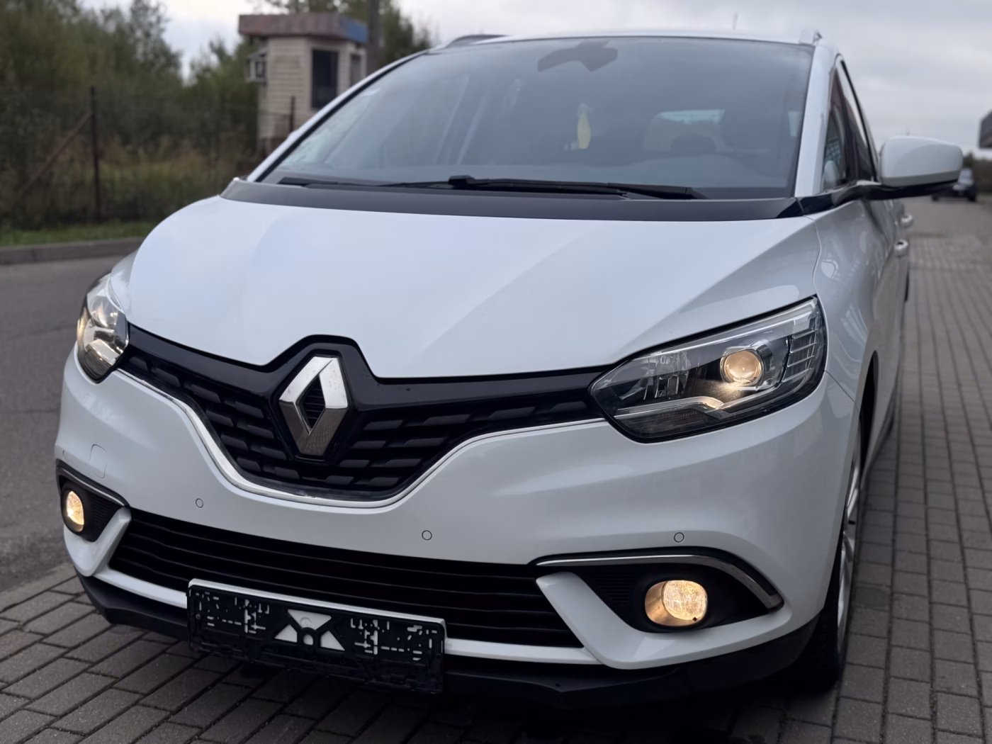 Renault Grand Scenic фото 2