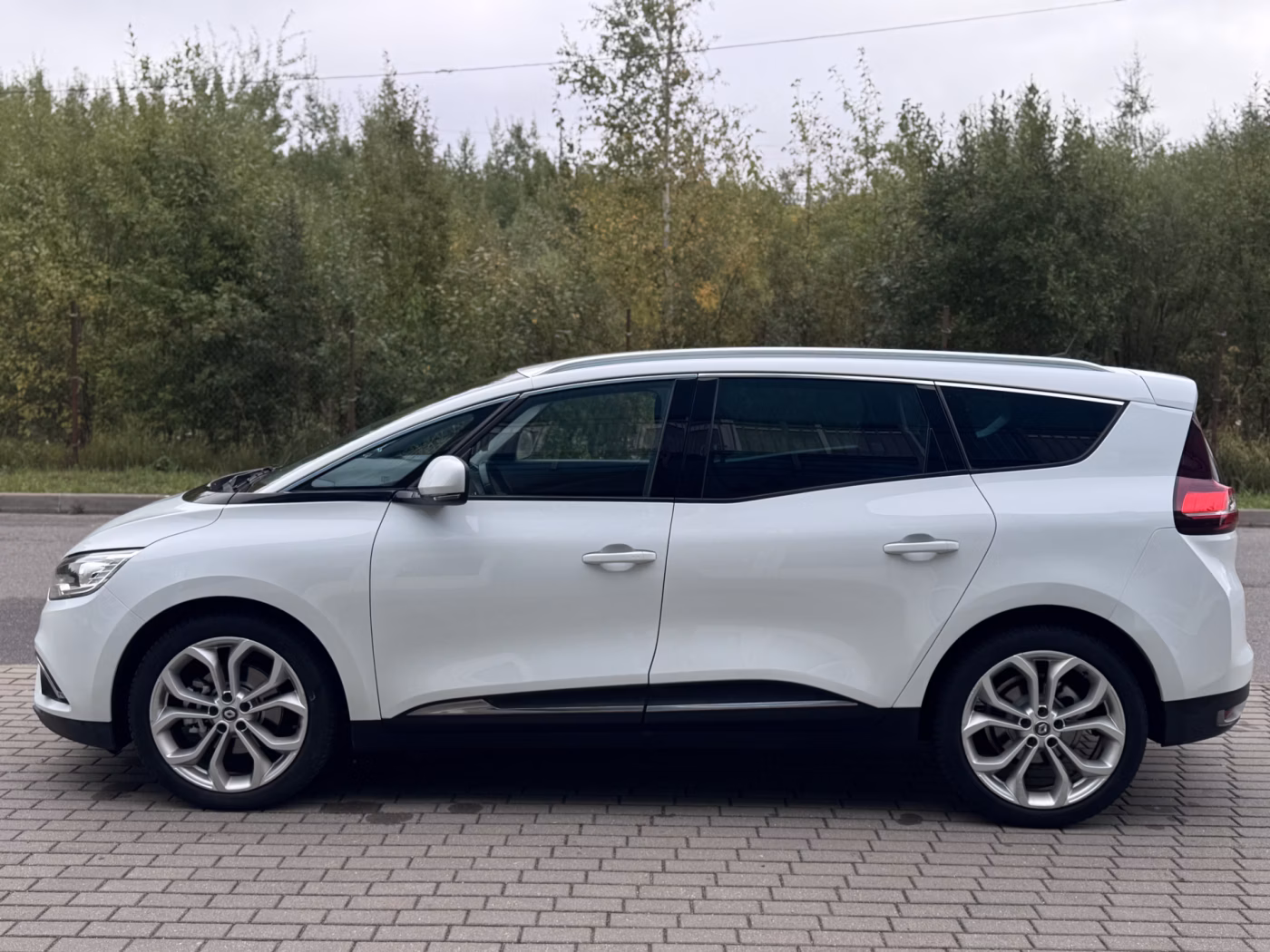 Renault Grand Scenic фото 3