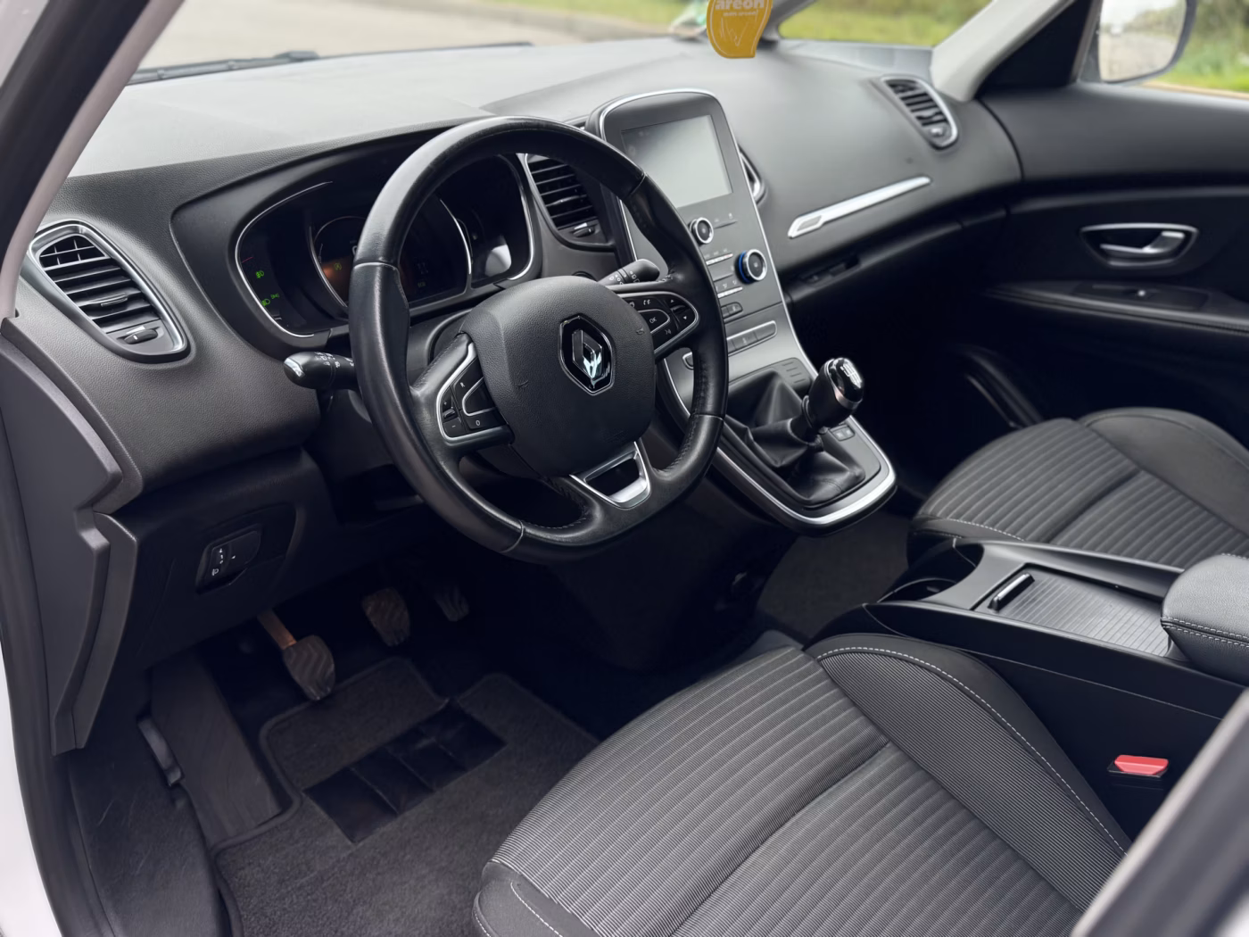 Renault Grand Scenic фото 11