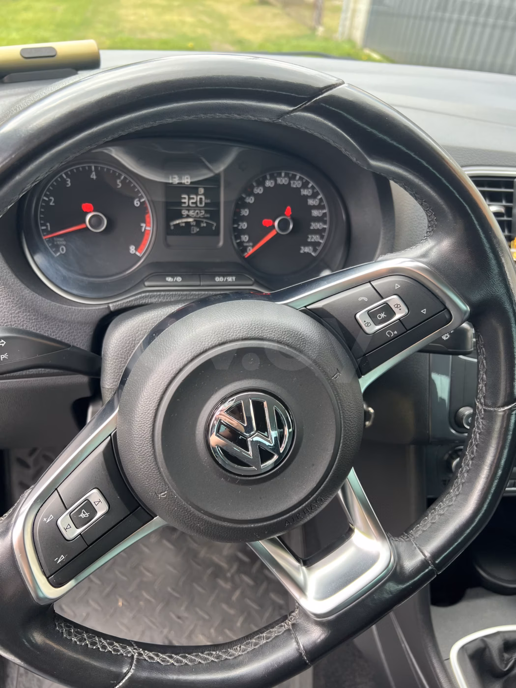 Volkswagen Polo Sedan фото 12