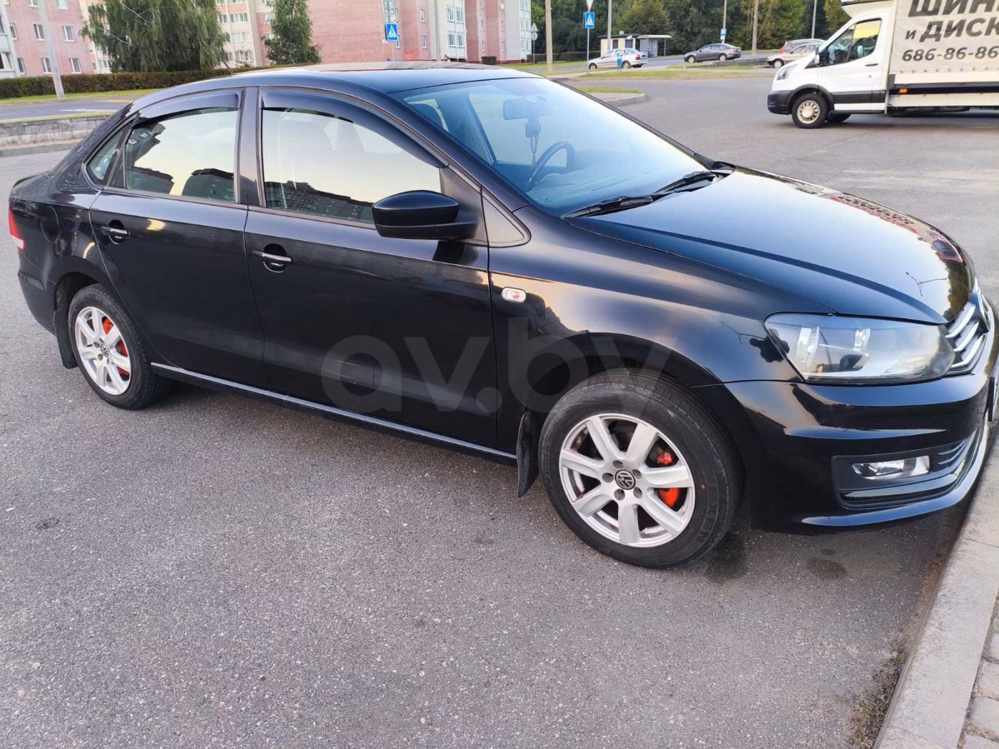 Volkswagen Polo Sedan фото 3