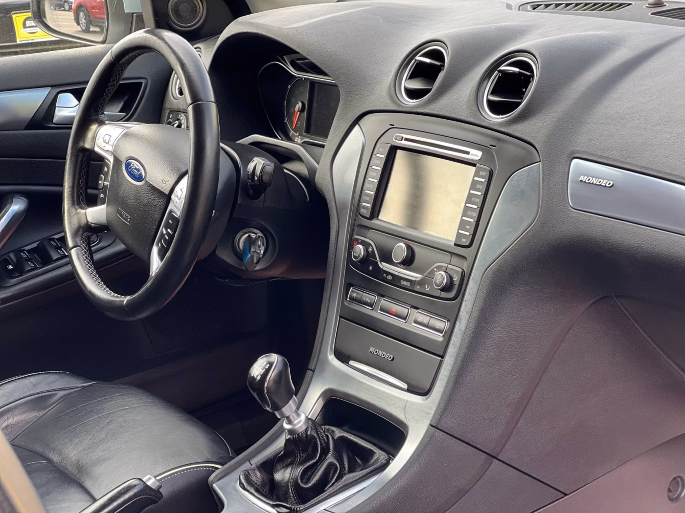 Ford Mondeo фото 17