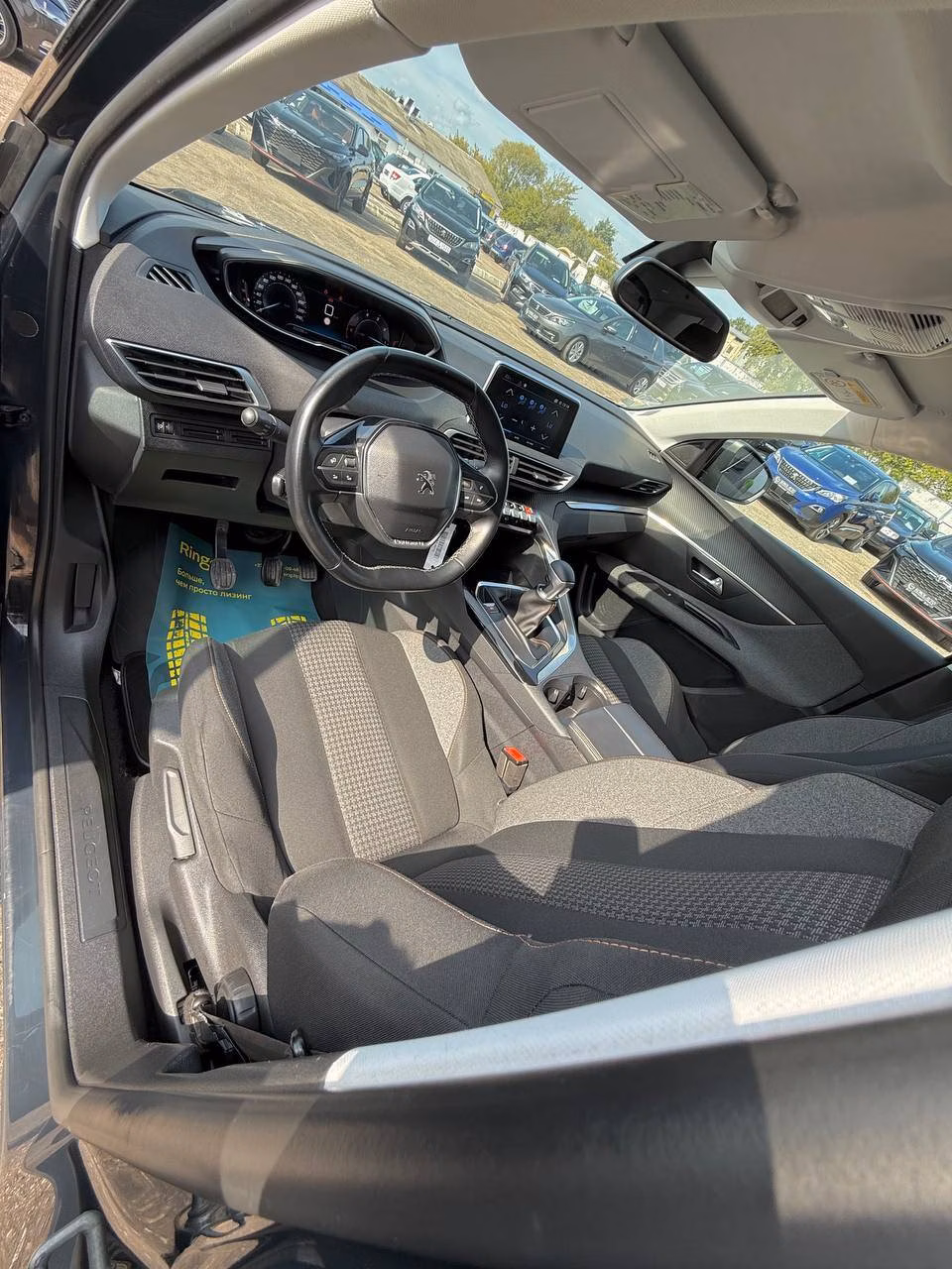 Peugeot 3008 фото 15